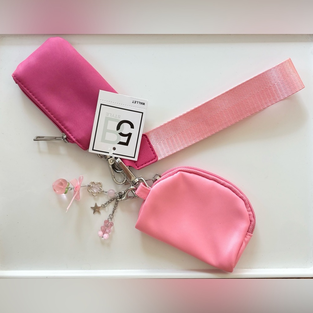 Double Purse Wristlet Keychain with Gummy Bear, Peach, Silver Heart, Bag Charm - Picture 5 of 12
